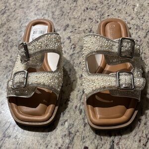 Pearl-Embellished Slide Sandals - Women's Cream